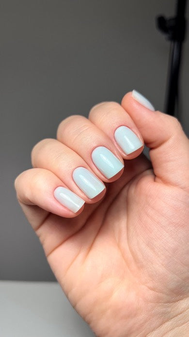 Gēla laka, Rubber base coat, dreamy sky, 10ml Bez HEMA&TPO
