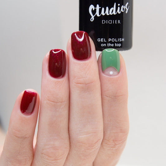 Gēla laka Studios Didier on the top 8ml Bez HEMA&TPO
